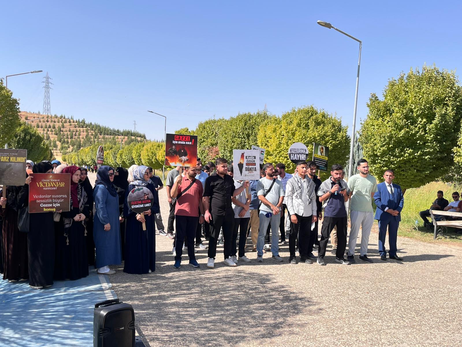 Düşünce ve Medeniyet Topluluğu, Aksa Tufanı Yıldönümü Basın Açıklaması etkinliğini düzenledi.