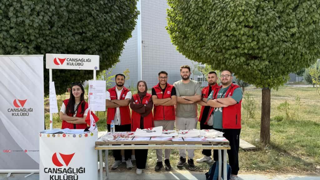 Cansağlığı Topluluğu, Tanıtım ve Bilgilendirme Standı etkinliğini düzenledi.