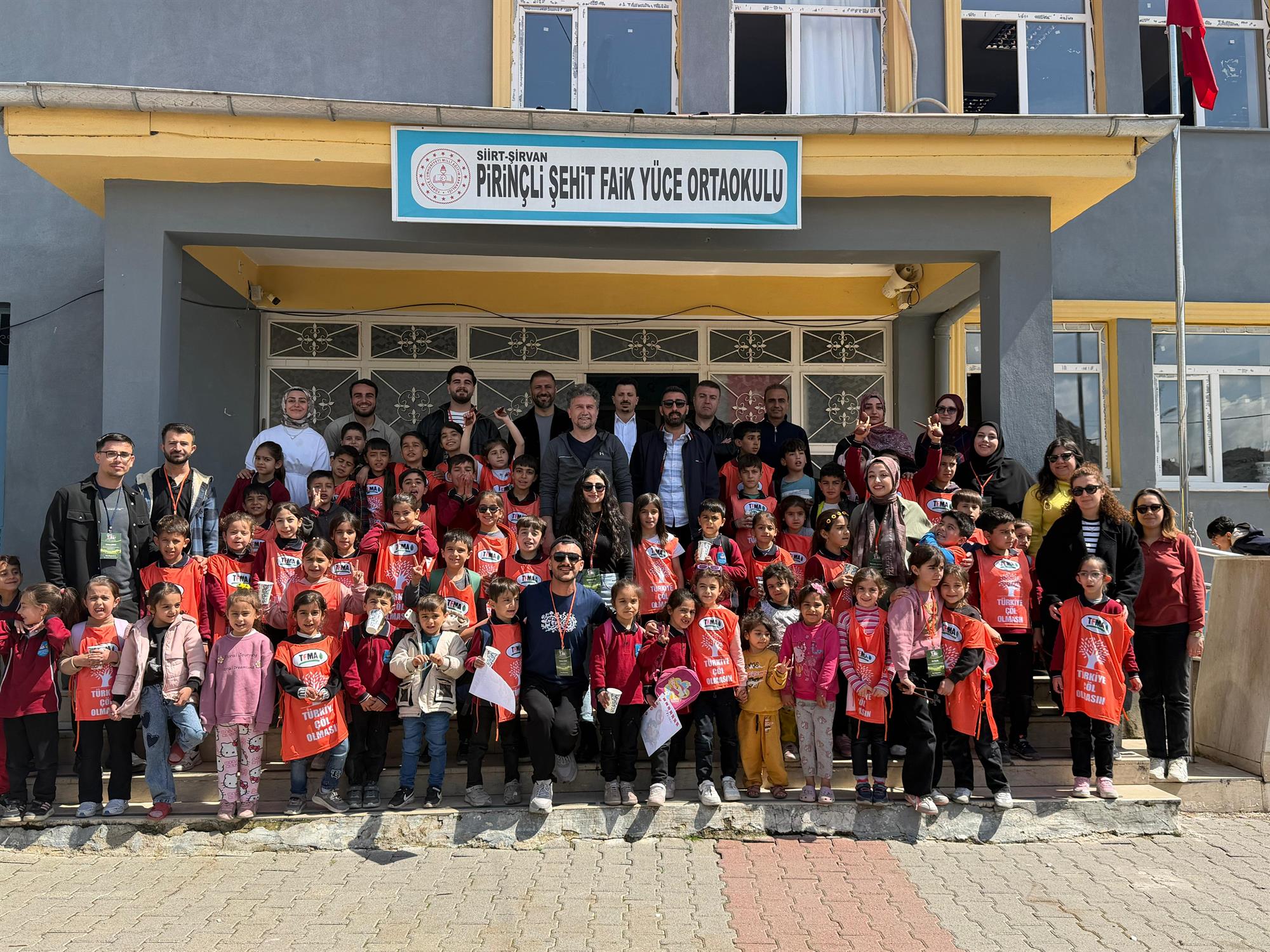 Genç TEMA Topluluğu’ndan Köy Okuluna Anlamlı Ziyaret